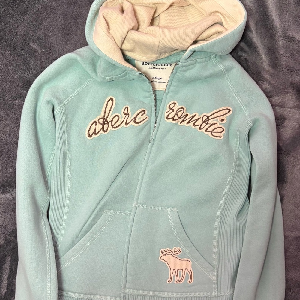 2000’s Abercrombie & Fitch Women’s Teal Zip-Up Hoodie